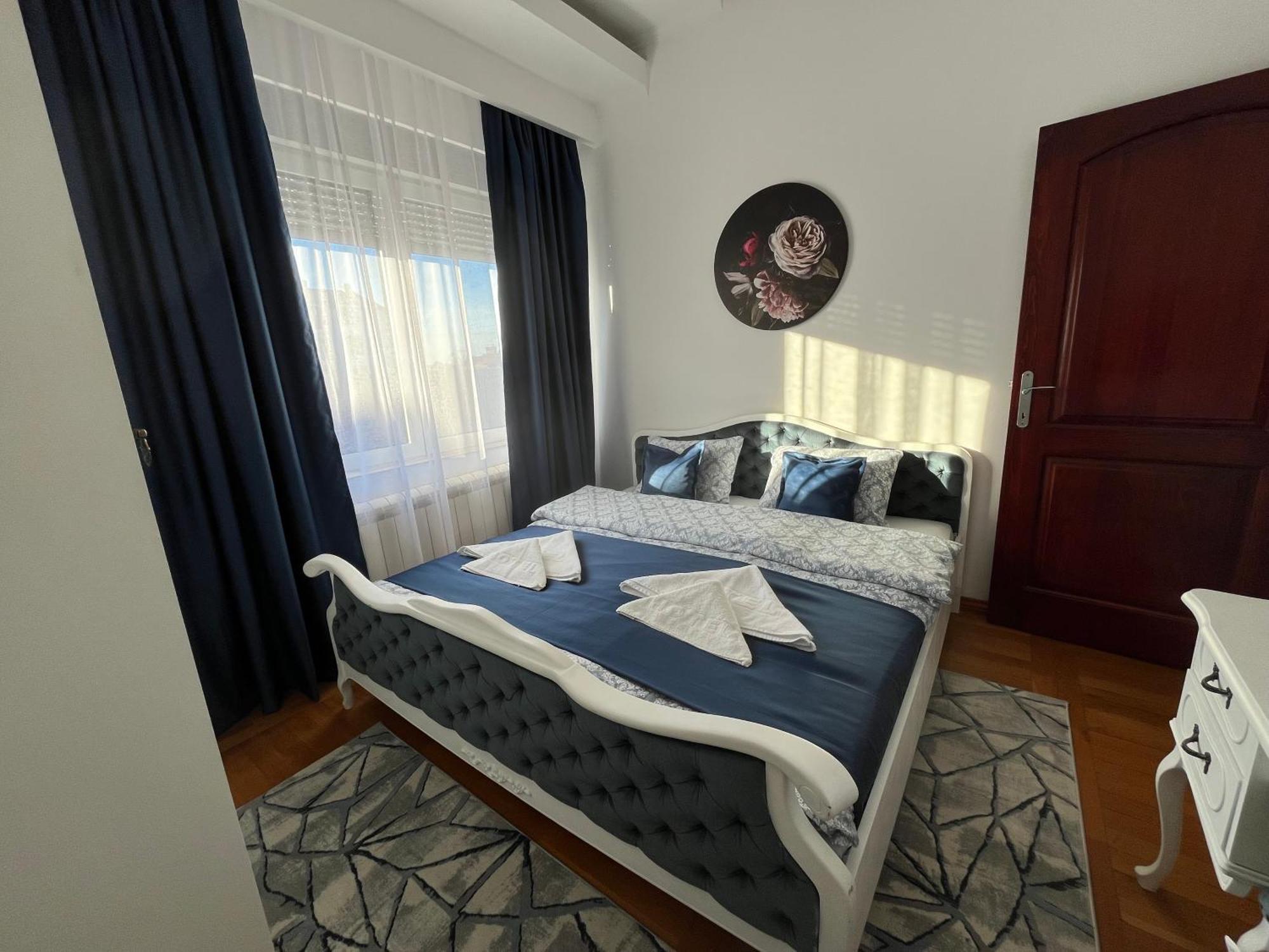Airport Sky Apartments Lux II Belgrado Esterno foto