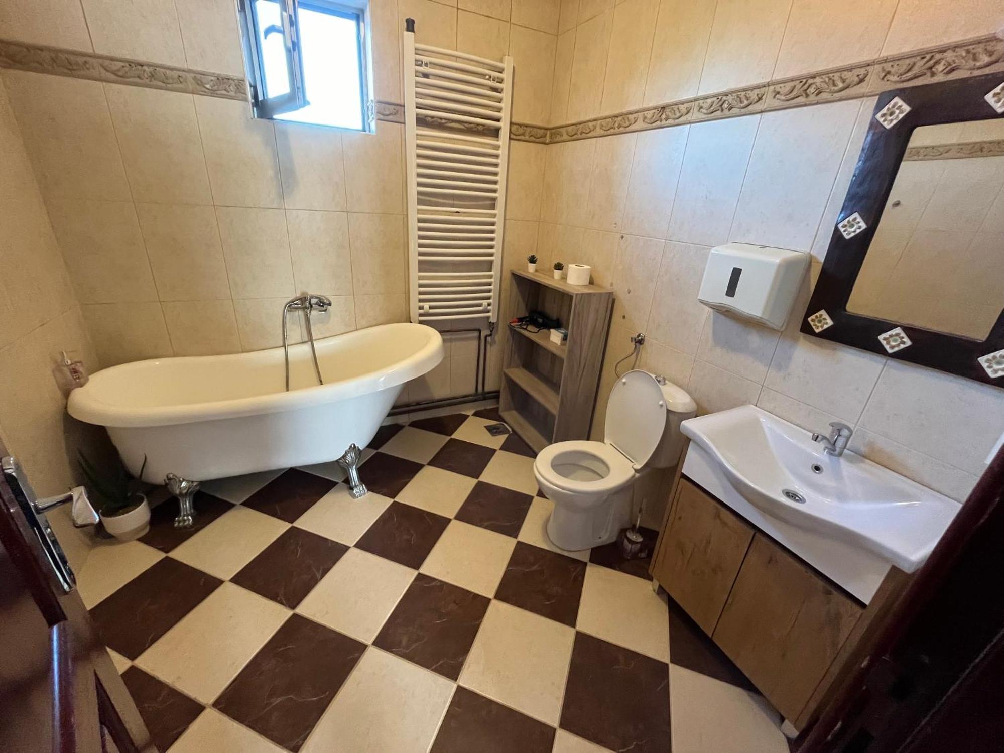 Airport Sky Apartments Lux II Belgrado Esterno foto
